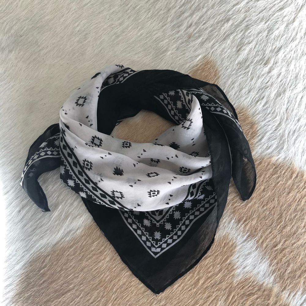 Square Neck Scarf